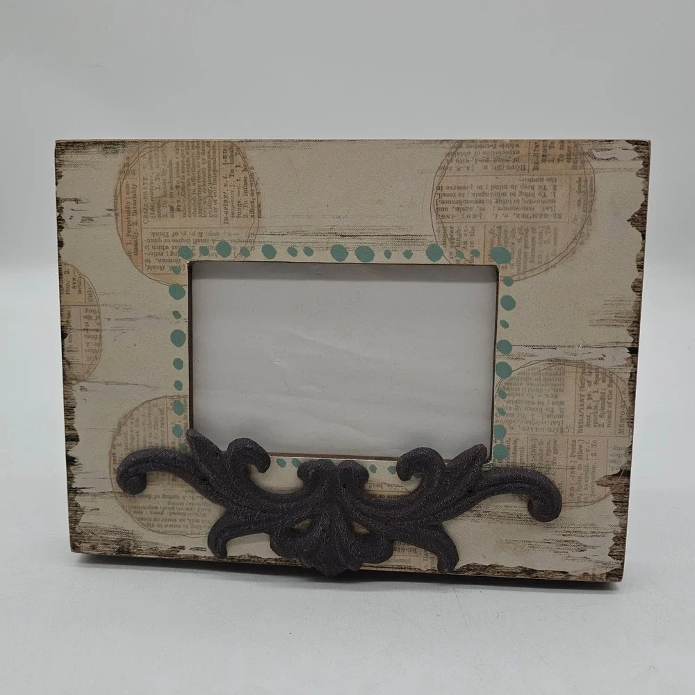 Shabby Chic Picture frame 5.5×3.5 10.5×8 overall size metalwork
